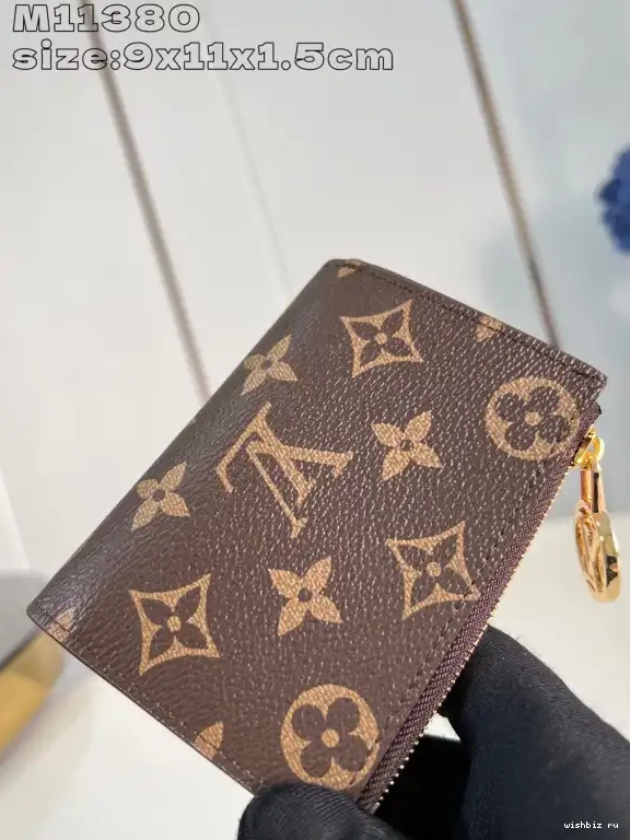 WIS LOUIS 9*11.5*1.5CM Wallet Lisa - VUITTON 0502